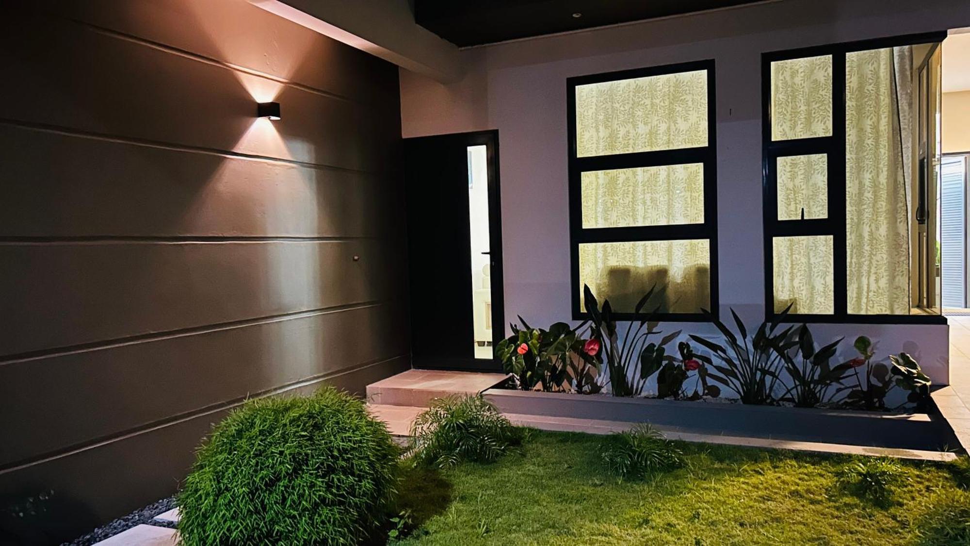 Villa Palmeras - 4 Bedrooms Ac Modern Luxury Villa Vacoas-Phoenix Dış mekan fotoğraf